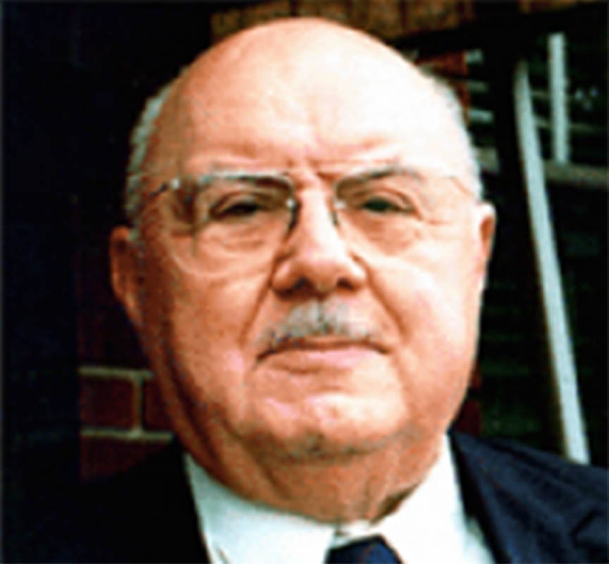 Headshot of Frank M. Piasecki