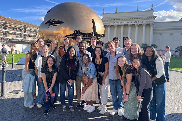 Students and faculty at the Synod in October 2024.