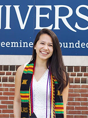 Graduate Student Ambassador Julianna Chen 