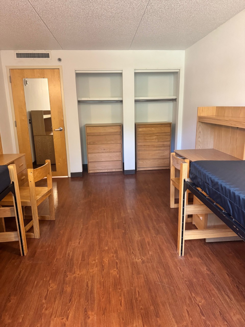 2 Bedroom - Bedroom 