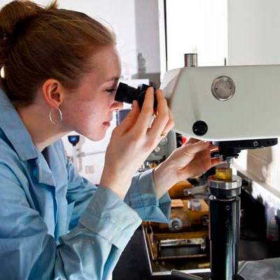 Vickers Hardness Tester