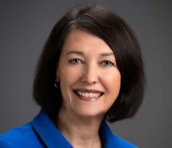 Denise L. Devine, CPA, ’77 VSB, ’83 MT, P ’06, ’09